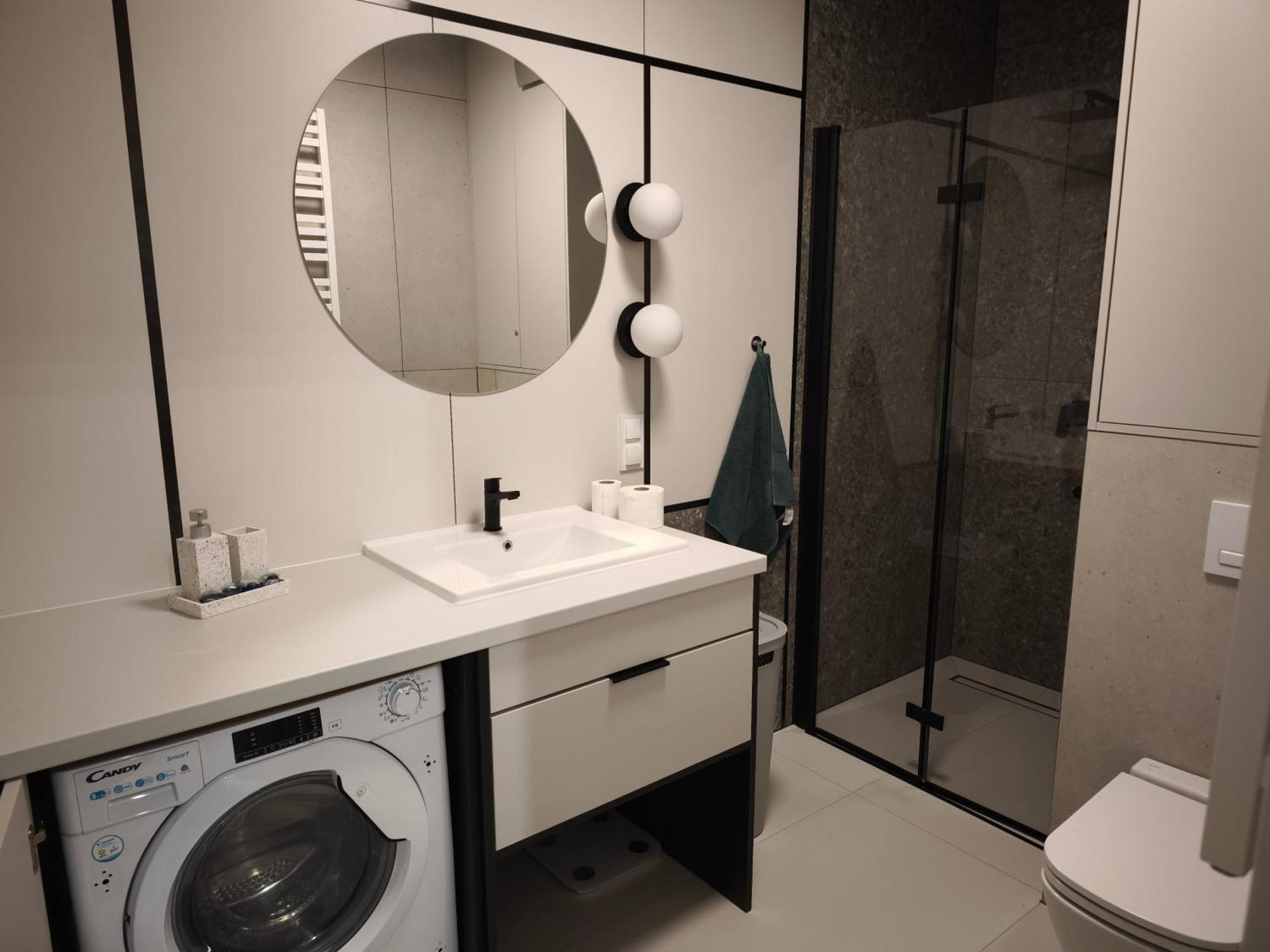 Kameralny Nowy Apartament W Centrum Miasta, Duzy Parking, Fv, Luksusowo Wyposazony, Ps5, Balkon, Klimatyzacja, Taras, Winda, Wyposazona Kuchnia Starogard Gdański Exteriér fotografie